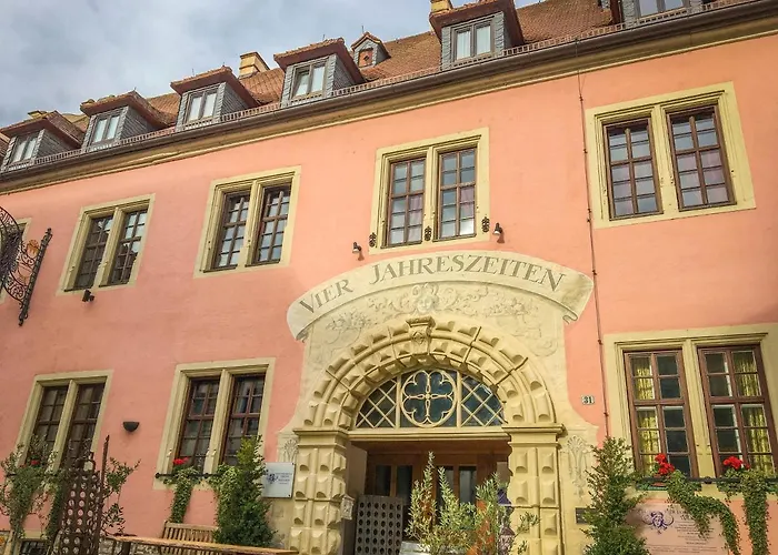 3-Sterne-Hotel: Vier Jahreszeiten